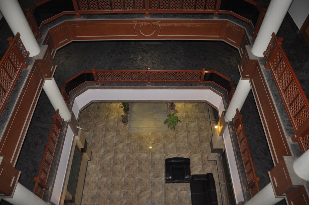 Hotel Pams Mayiladuthurai Ngoại thất bức ảnh