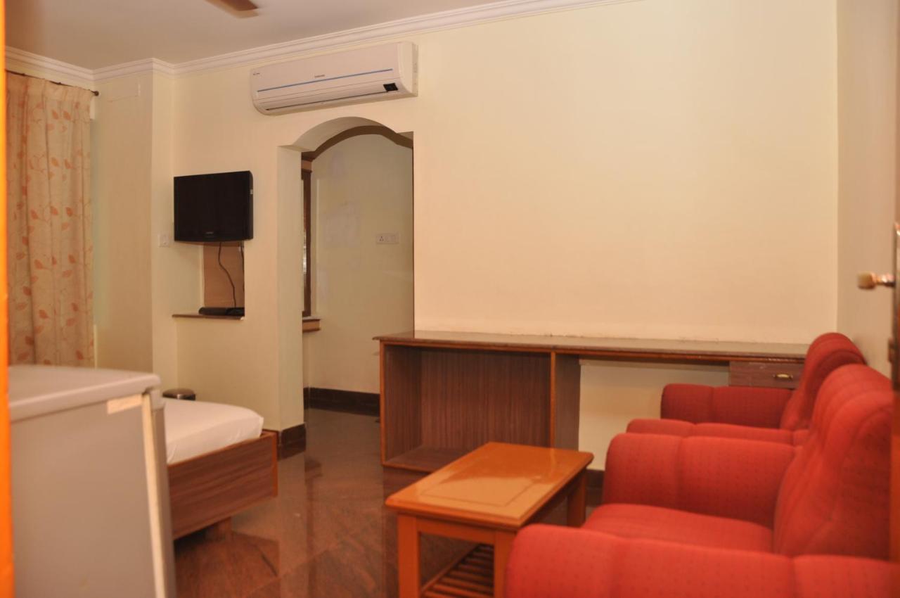 Hotel Pams Mayiladuthurai Ngoại thất bức ảnh