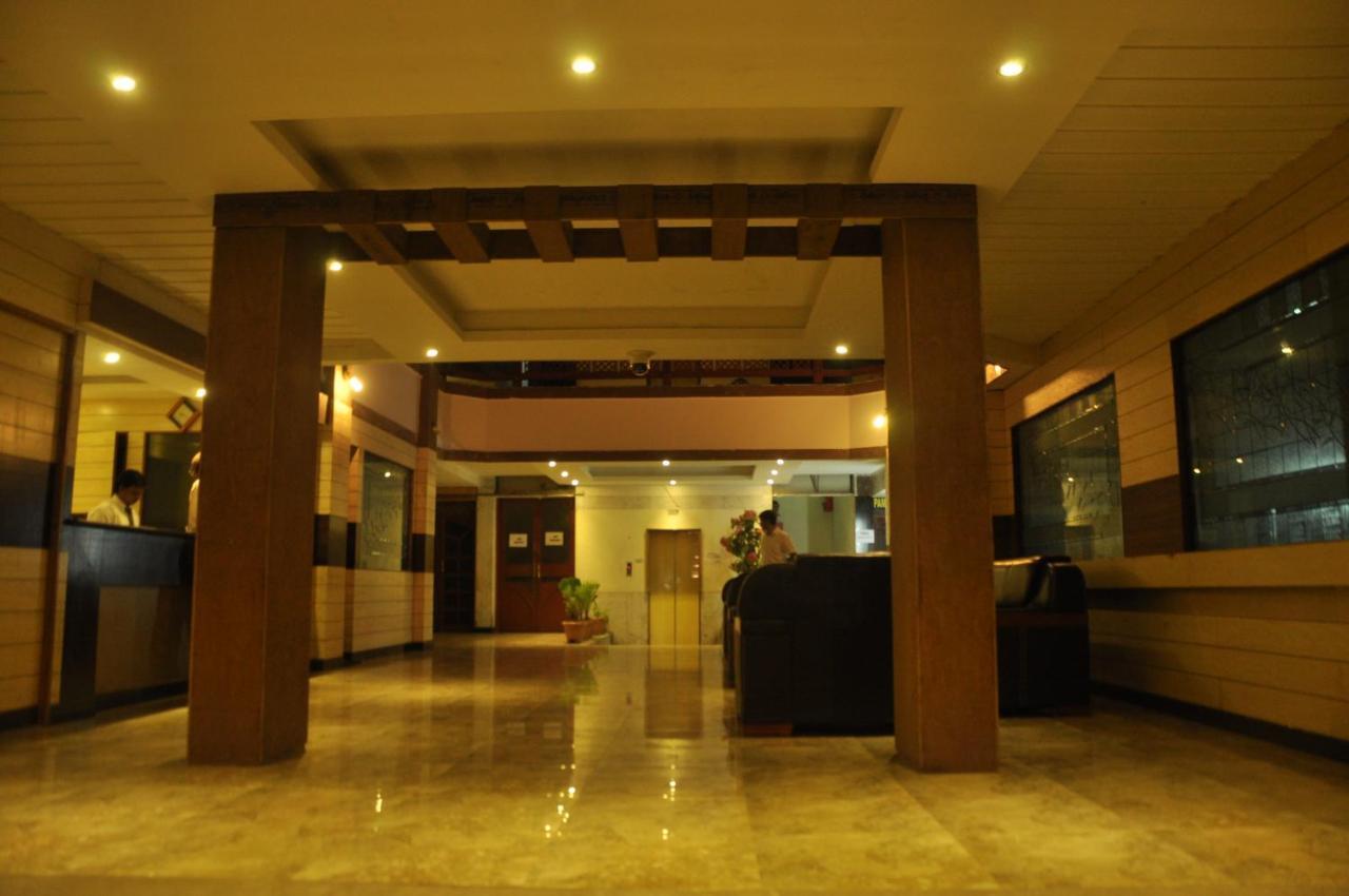 Hotel Pams Mayiladuthurai Ngoại thất bức ảnh