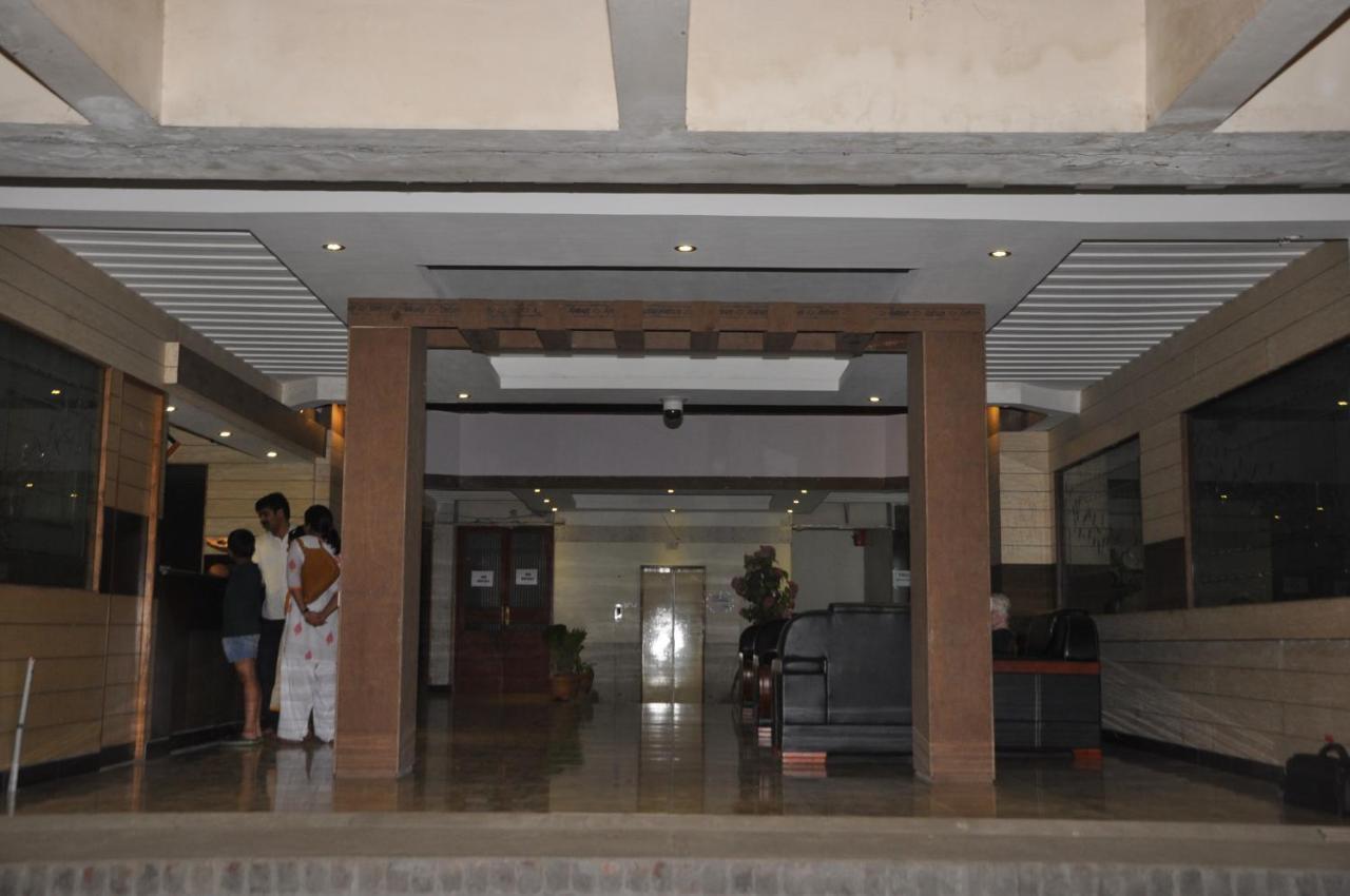 Hotel Pams Mayiladuthurai Ngoại thất bức ảnh