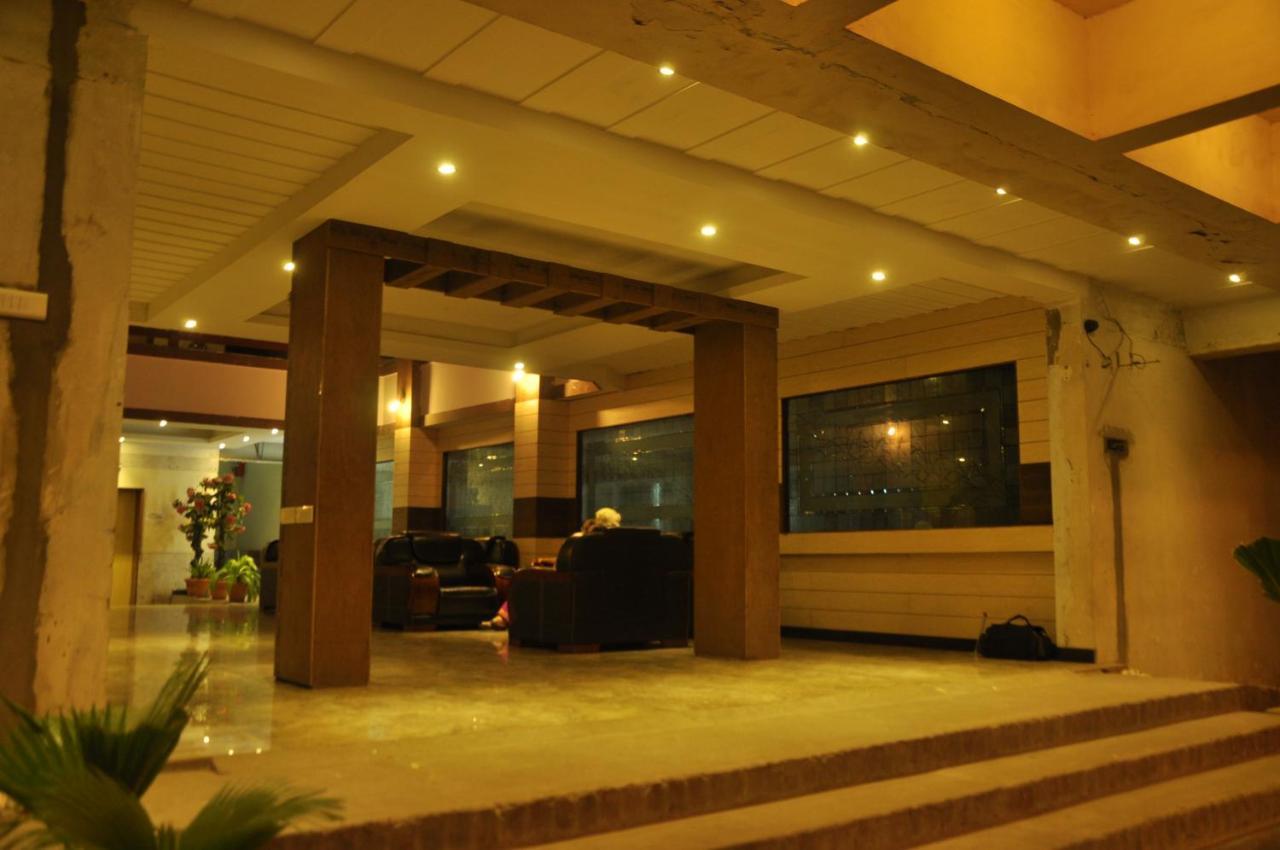 Hotel Pams Mayiladuthurai Ngoại thất bức ảnh