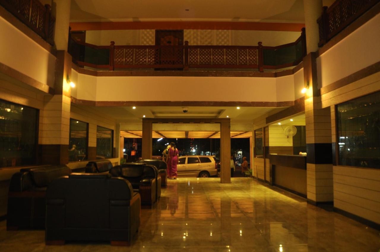 Hotel Pams Mayiladuthurai Ngoại thất bức ảnh