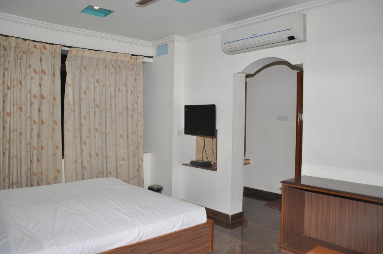 Hotel Pams Mayiladuthurai Ngoại thất bức ảnh